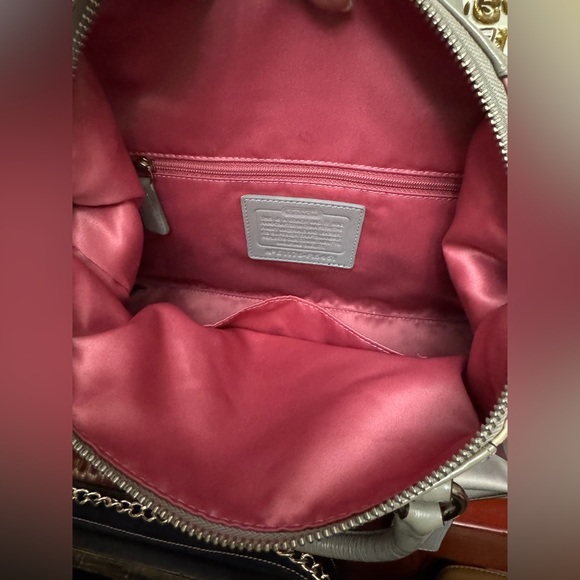 AUTHENTIC COACH 2 WAY BAG - Picture 7 of 8